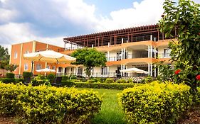 Northern Gateway Hotel And Lounge